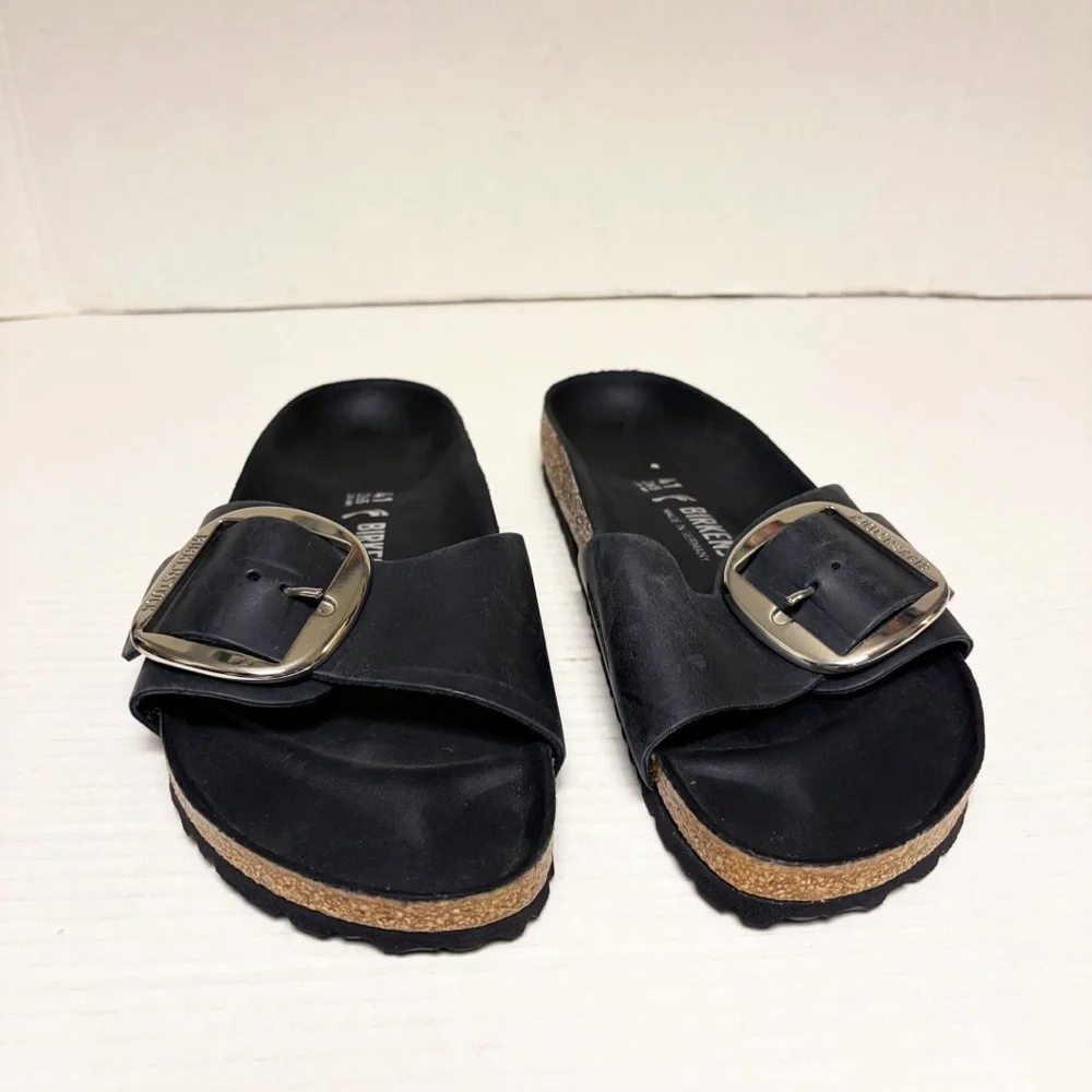 NWOB Birkenstock‎ Madrid Big Buckle Oiled Leather Sandals in Black - Picture 7 of 12